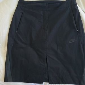 Black Nike stretchy pencil skirt